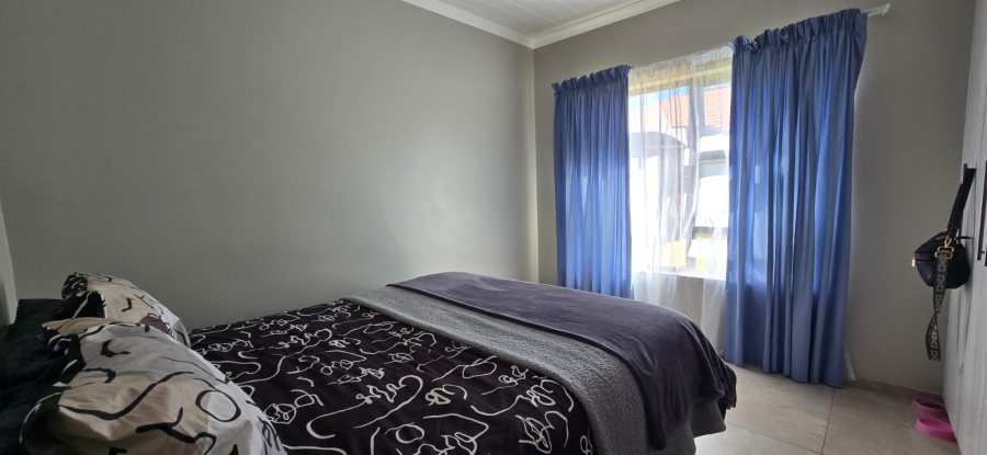 4 Bedroom Property for Sale in Flamwood North West